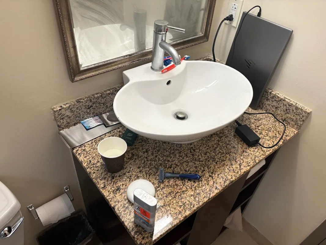 DoubleTree by Hilton Hotel Little Rock 4