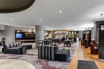 American Restaurant with Highly Praised Service