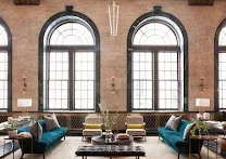 Art-driven boutique hotel with historic Art Deco elements