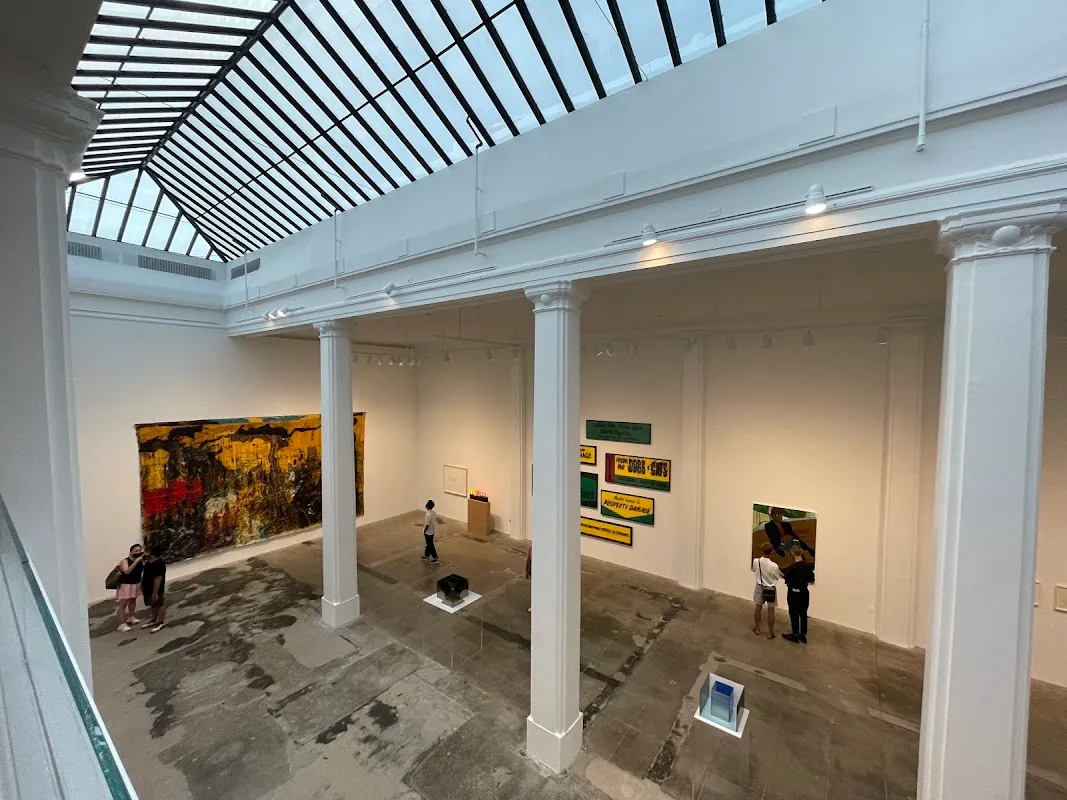 Manuela at Hauser & Wirth 5