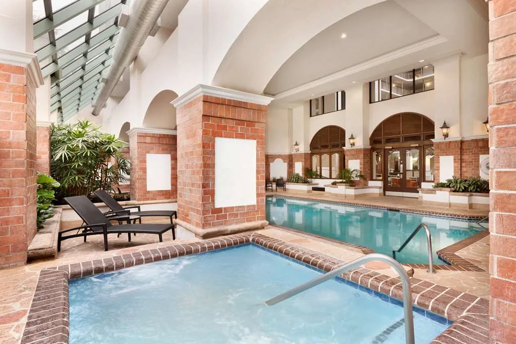 Embassy Suites by Hilton Dallas DFW Airport South 4