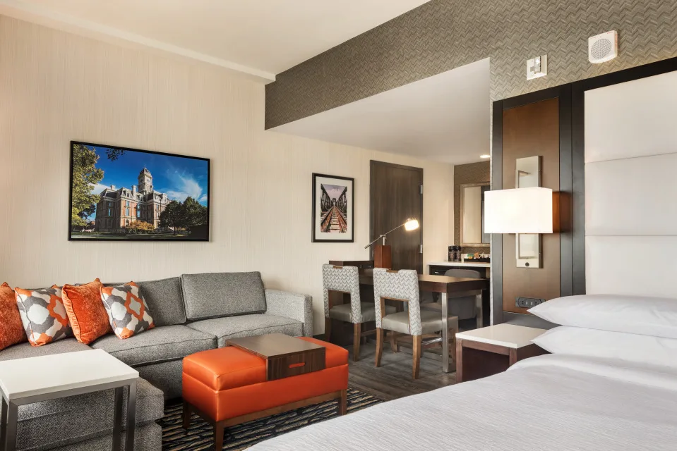 Embassy Suites by Hilton Noblesville Indianapolis Conference Center 5