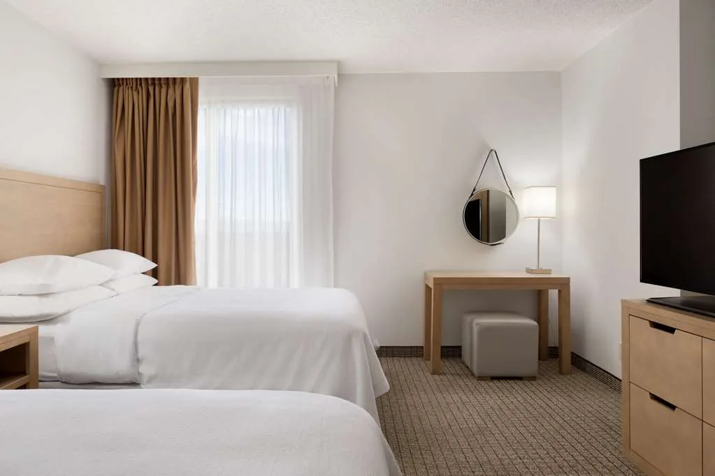 Embassy Suites by Hilton Denver International Airport 2