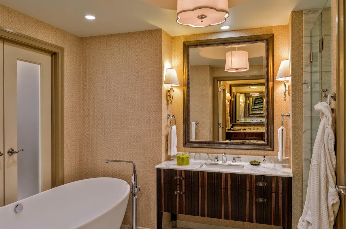 The Stephen F. Austin Royal Sonesta Hotel 5