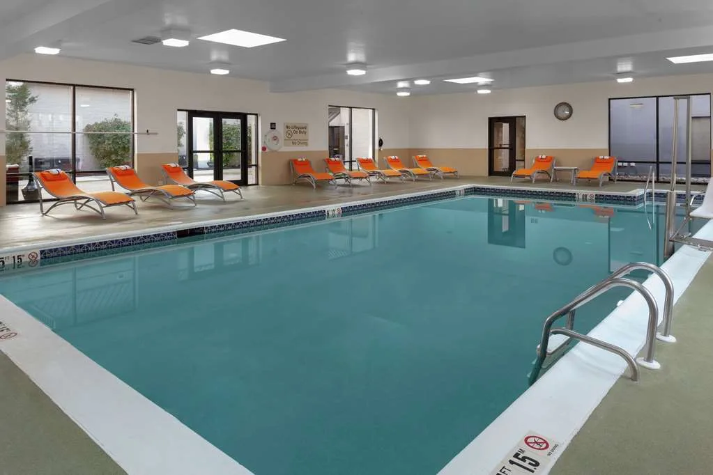Hampton Inn Woodbridge 3