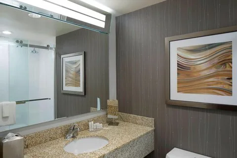Courtyard by Marriott Albany Thruway 4