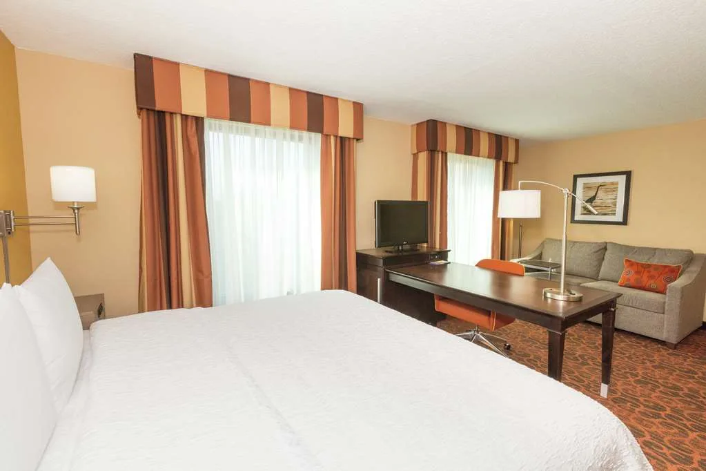 Hampton Inn & Suites Jacksonville-Airport 3
