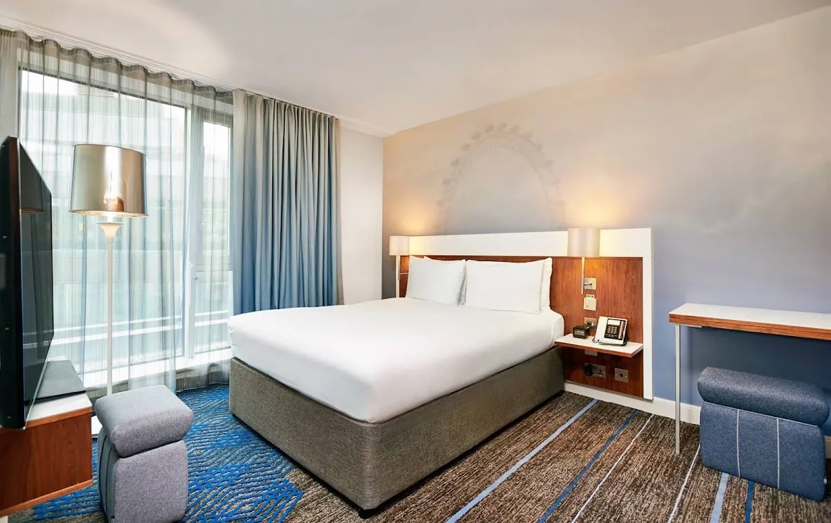 DoubleTree by Hilton London - Tower of London 2