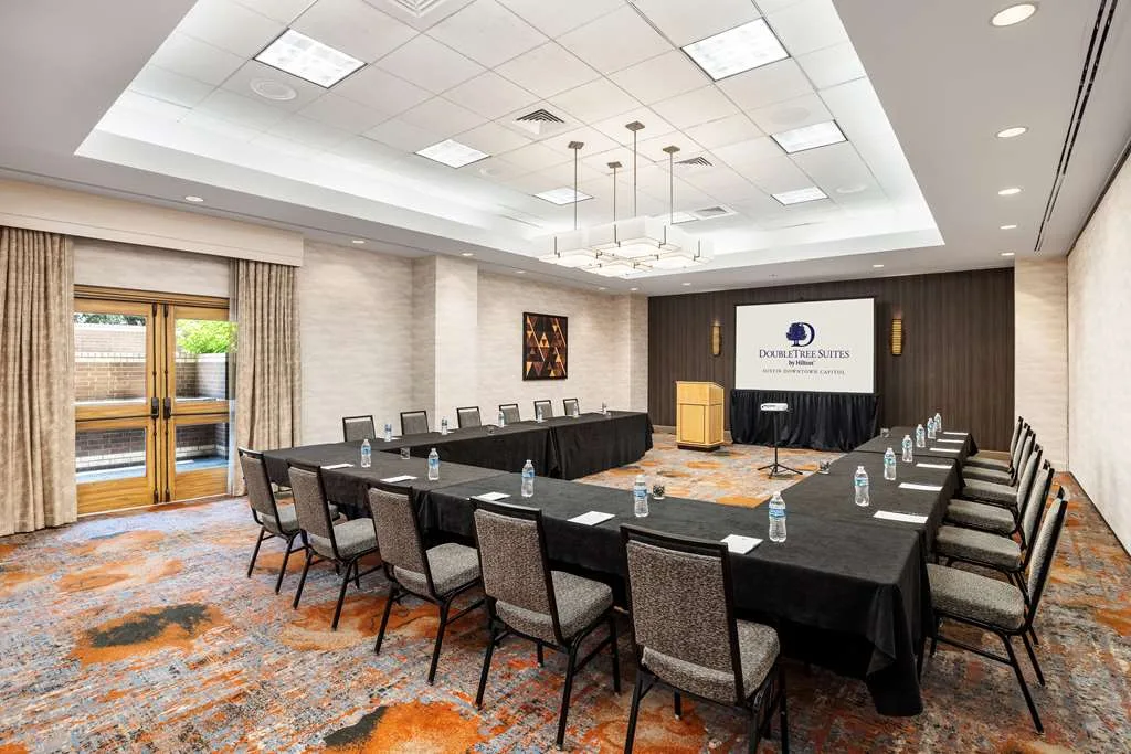 DoubleTree Suites by Hilton Austin Downtown Capitol 5