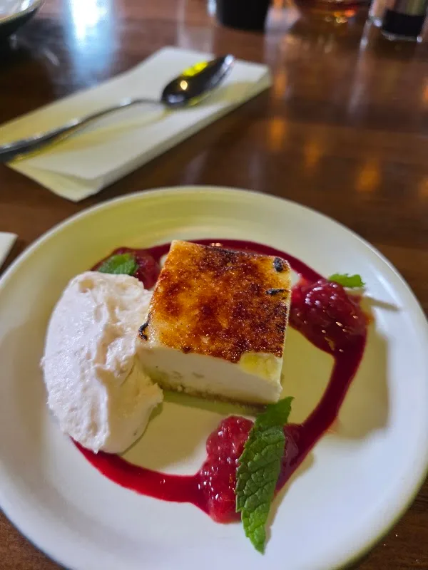 JOEY Woodland Hills restaurant 4