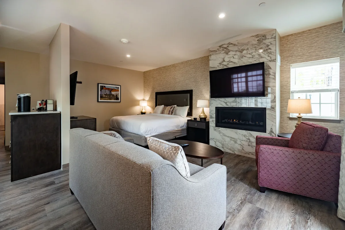 Normandy Farm Hotel & Conference Center 4