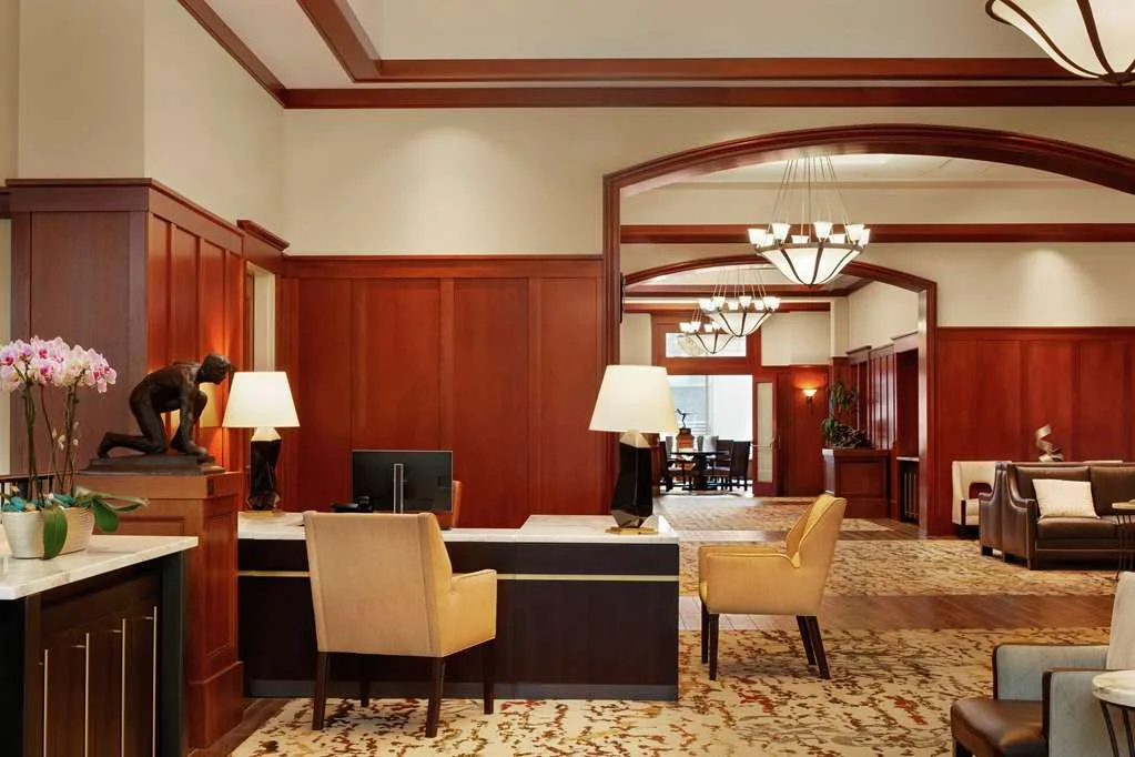 The Inn at Penn, a Hilton Hotel 5