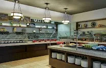 Multiple dining options including a restaurant, bistro, and lounge