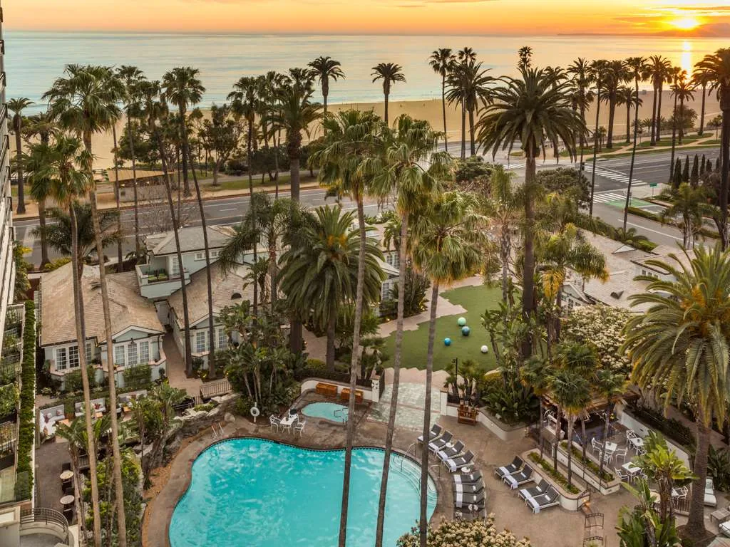 Fairmont Miramar Hotel & Bungalows 3
