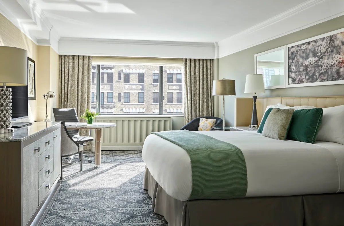 Loews Regency New York 2