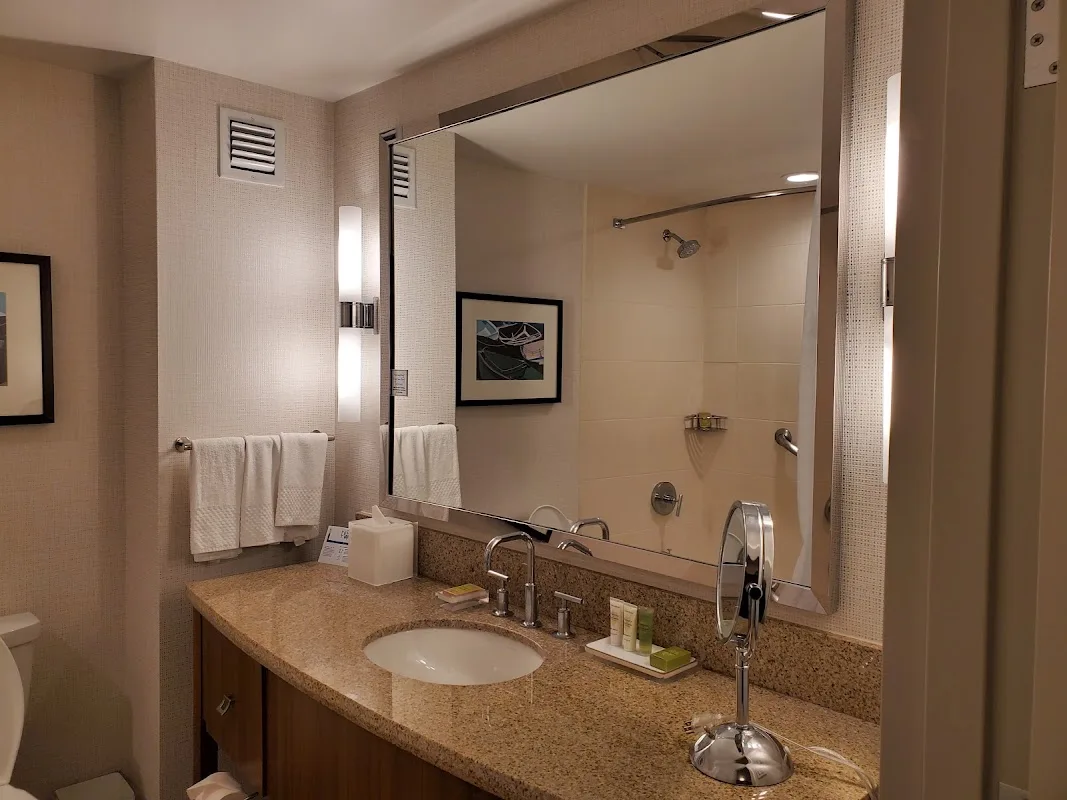 Hilton San Diego Bayfront 4
