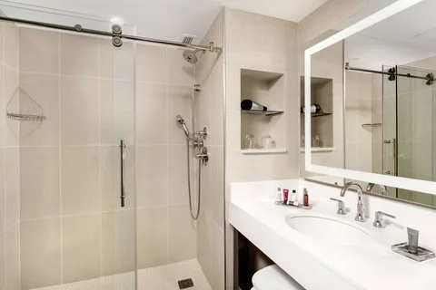 Nashville Marriott at Vanderbilt University 4