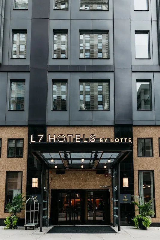 L7 CHICAGO BY LOTTE 4