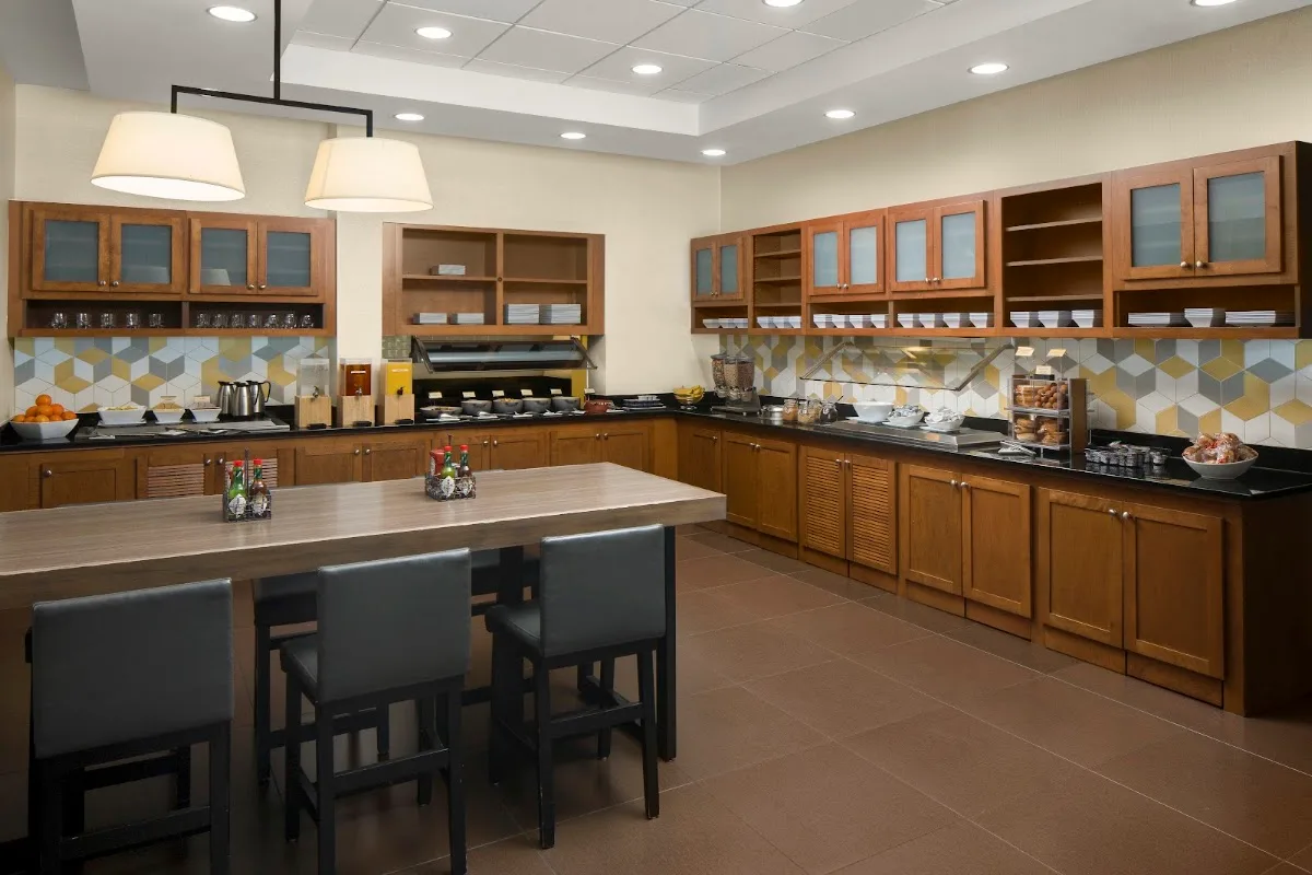 Hyatt Place Portland Airport/Cascade Station 5