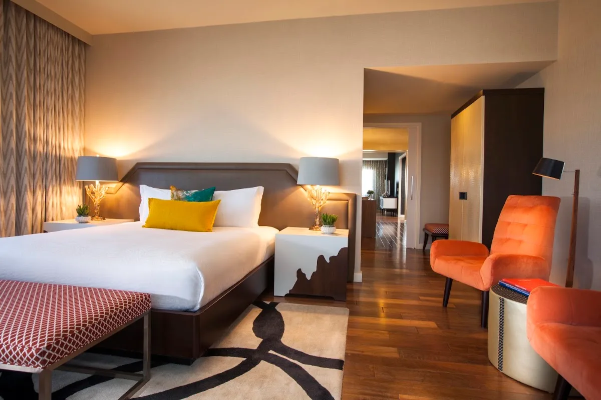 Kimpton Hotel Palomar Phoenix 3