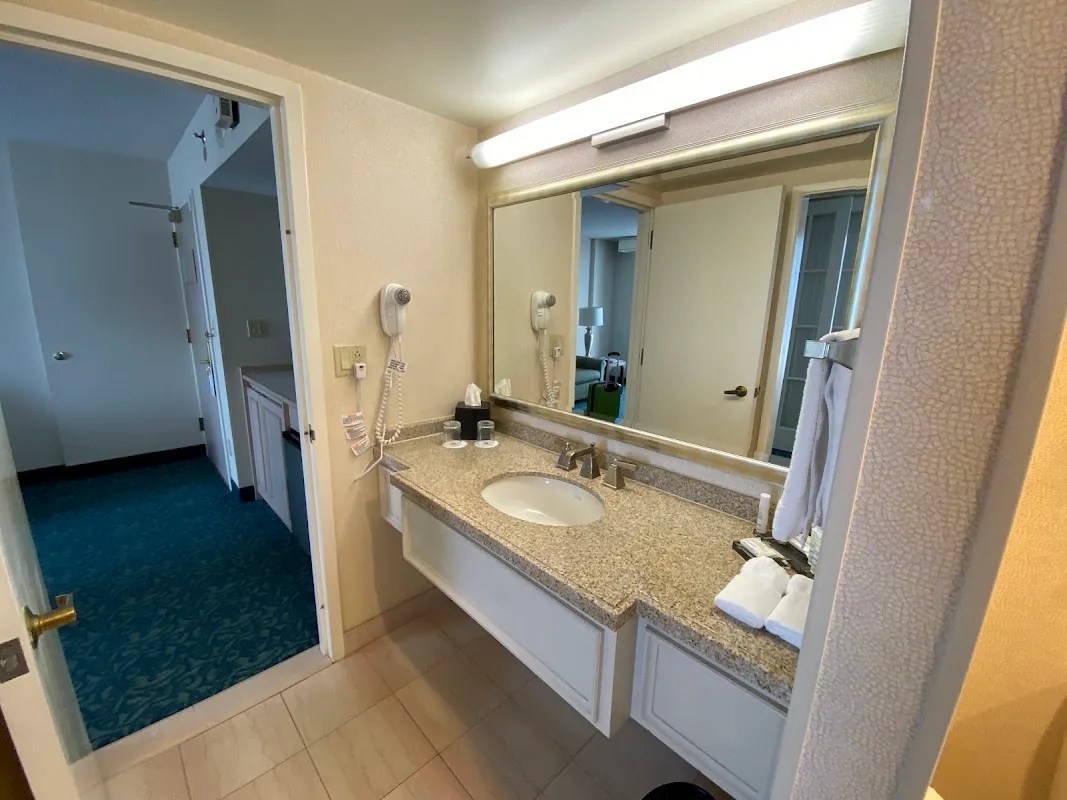 Costa Mesa Marriott 4