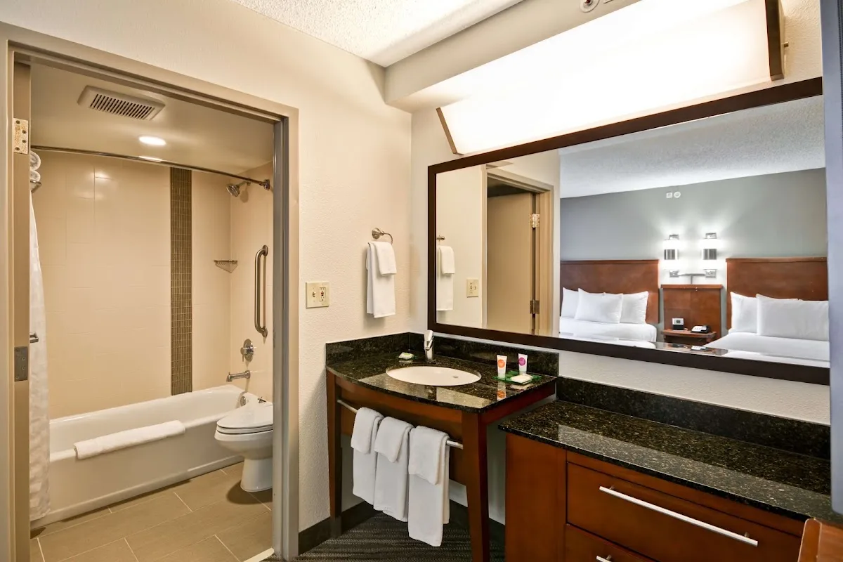 Hyatt Place Reno-Tahoe Airport 4