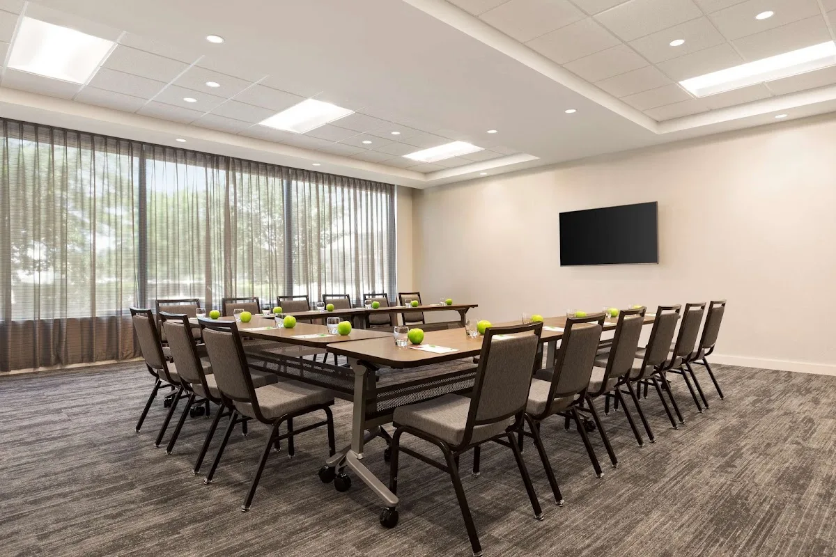 Hyatt Place Virginia Beach Town Center 5