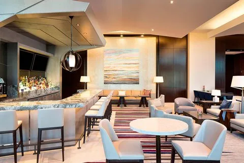 The Westin Edina Galleria 5