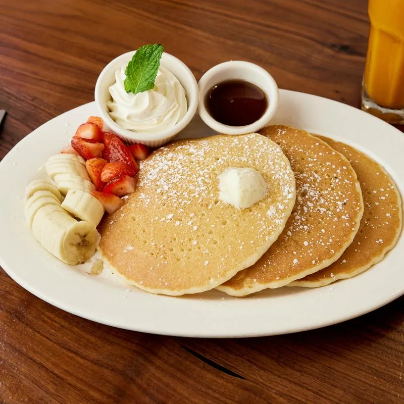 Honey Honey Cafe & Crepery 2