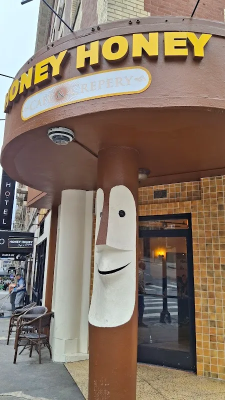 Honey Honey Cafe & Crepery 5