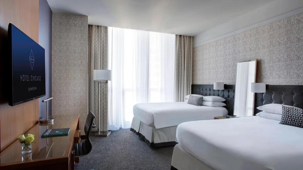 Hotel Chicago Downtown, Autograph Collection 4