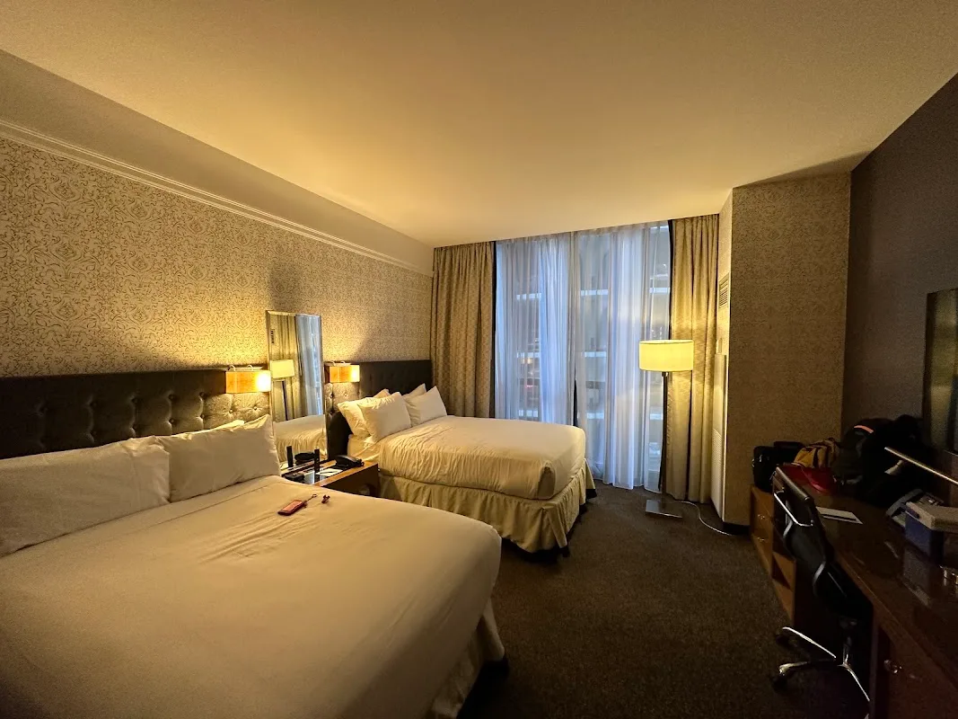 Hotel Chicago Downtown, Autograph Collection 2