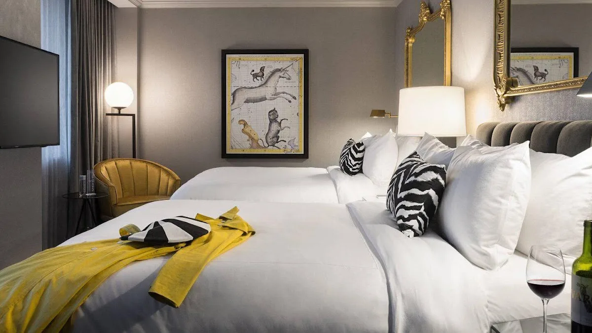 Hotel LeVeque, Autograph Collection 2