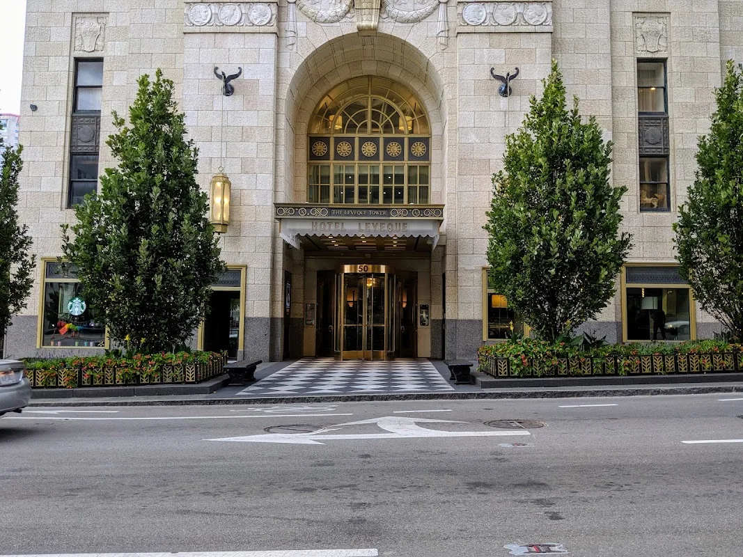 Hotel LeVeque, Autograph Collection 5