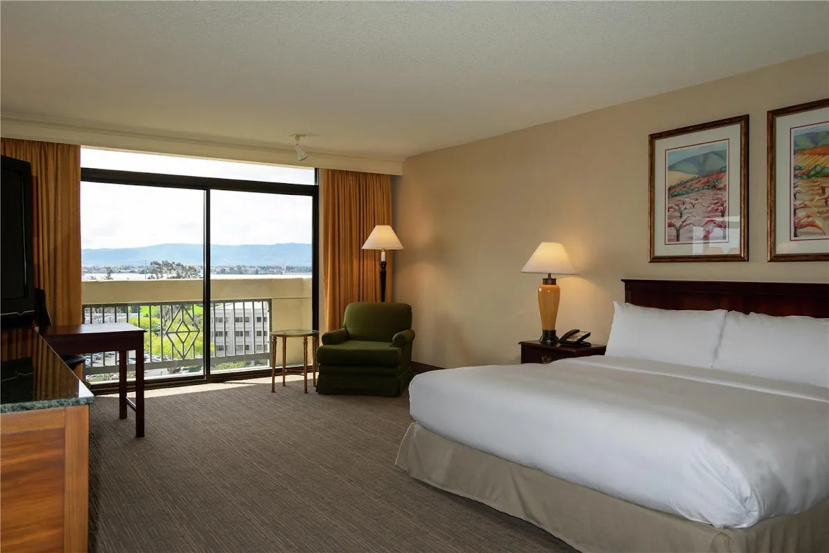 DoubleTree by Hilton Hotel San Jose 5