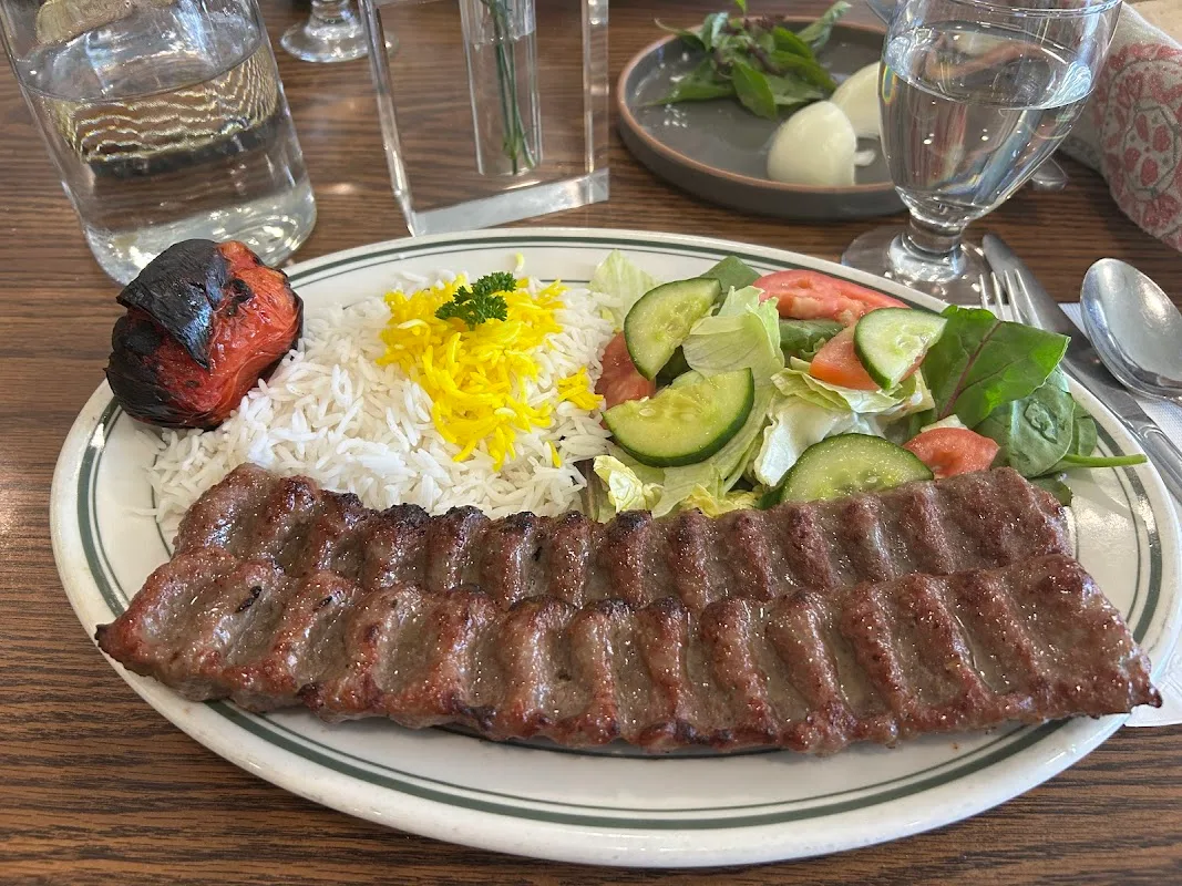 Negeen Restaurant 3