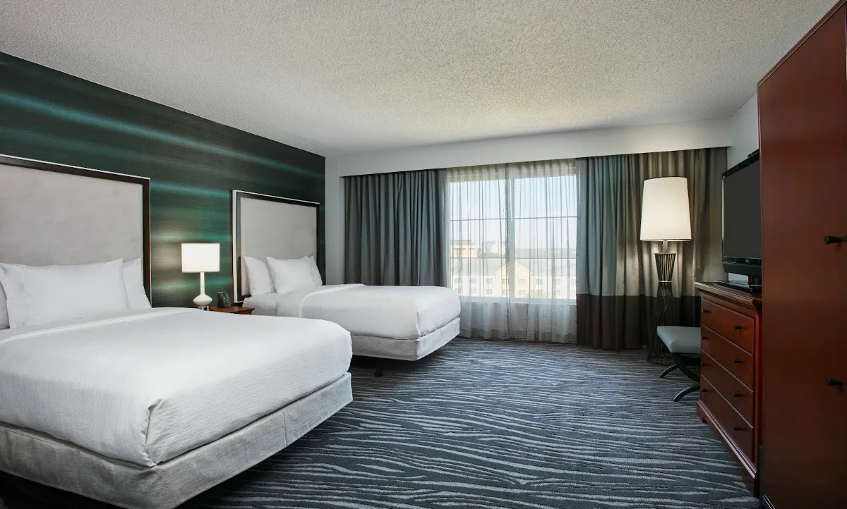 Embassy Suites by Hilton Orlando Airport 2