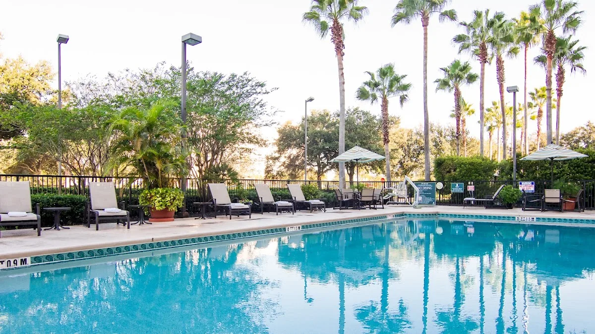 Embassy Suites by Hilton Orlando Airport 4