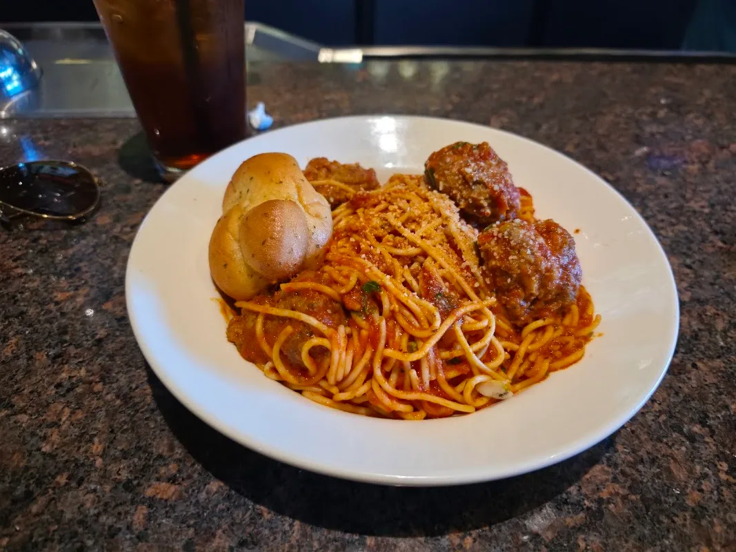 BJ's Restaurant & Brewhouse 3
