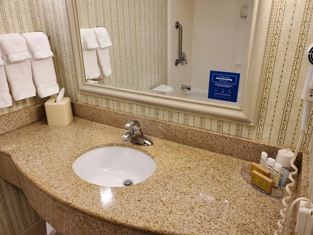 Hilton Garden Inn Syracuse 4