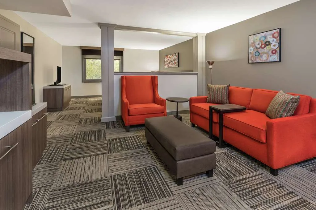 Hilton Garden Inn Syracuse 5