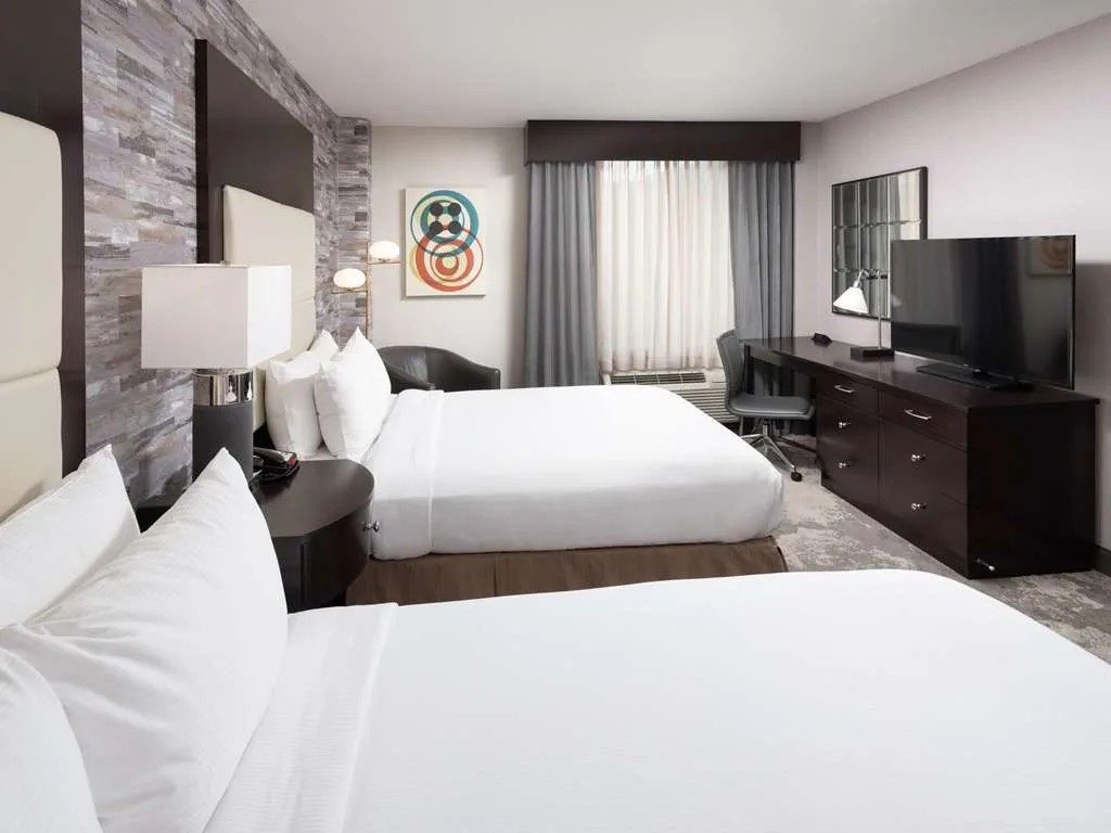 DoubleTree by Hilton Hotel Chattanooga Downtown 3