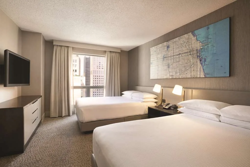 Hilton Chicago/Magnificent Mile Suites 2