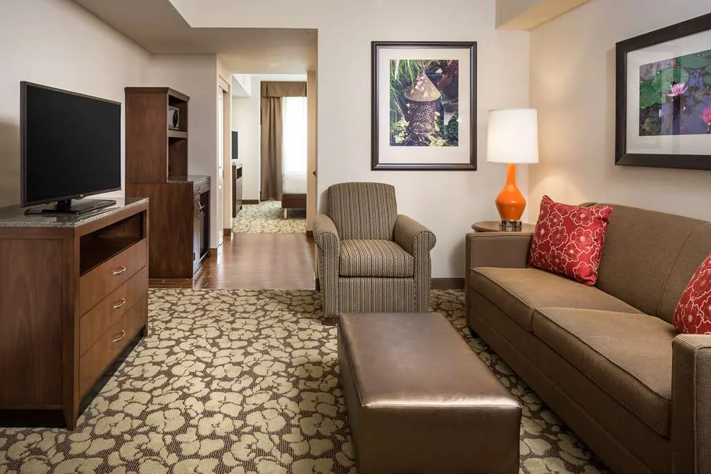 Hilton Garden Inn Bettendorf/Quad Cities 5