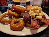 Big-ass burgers with cult following