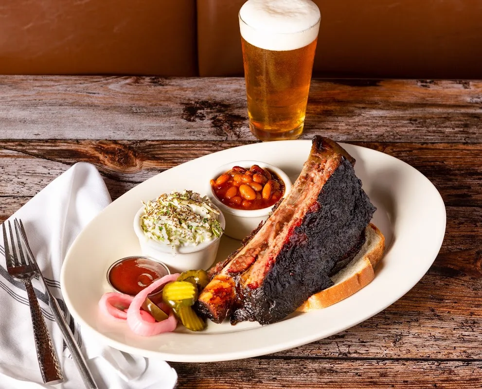 Weber Grill Restaurant 5