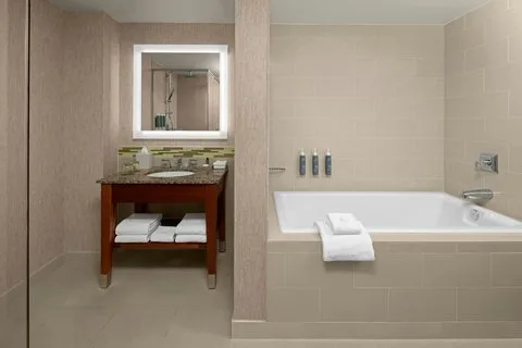 The Westin Minneapolis 4