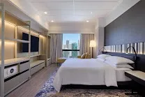 Modern, spacious rooms with city or river views