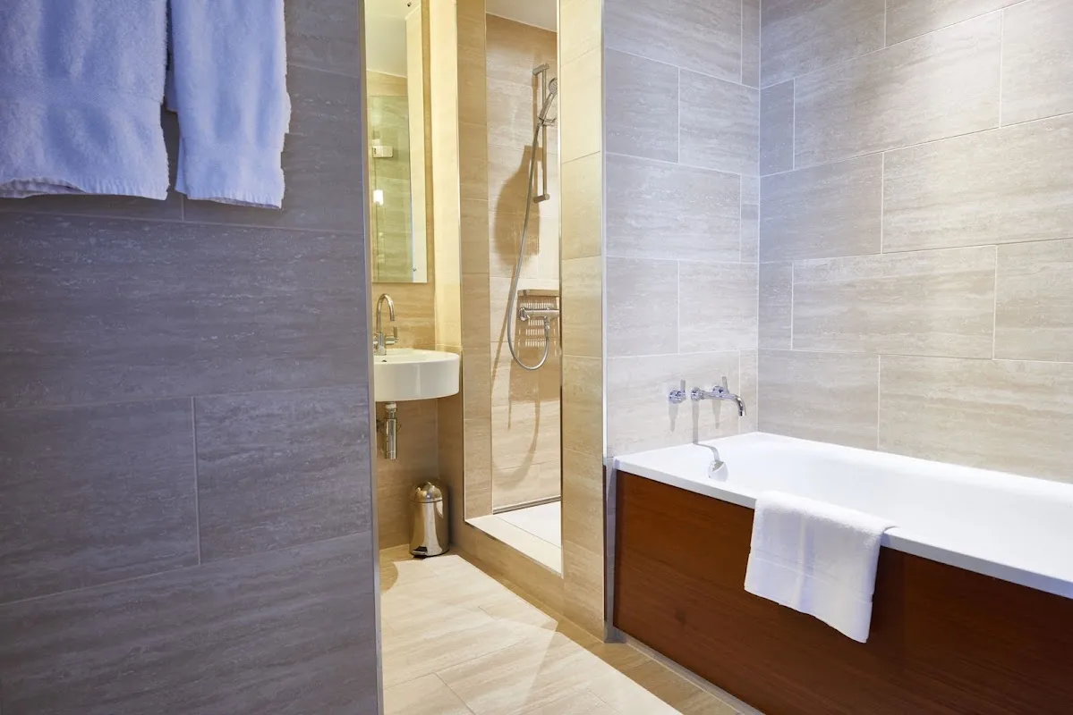 Apex City of London Hotel 3