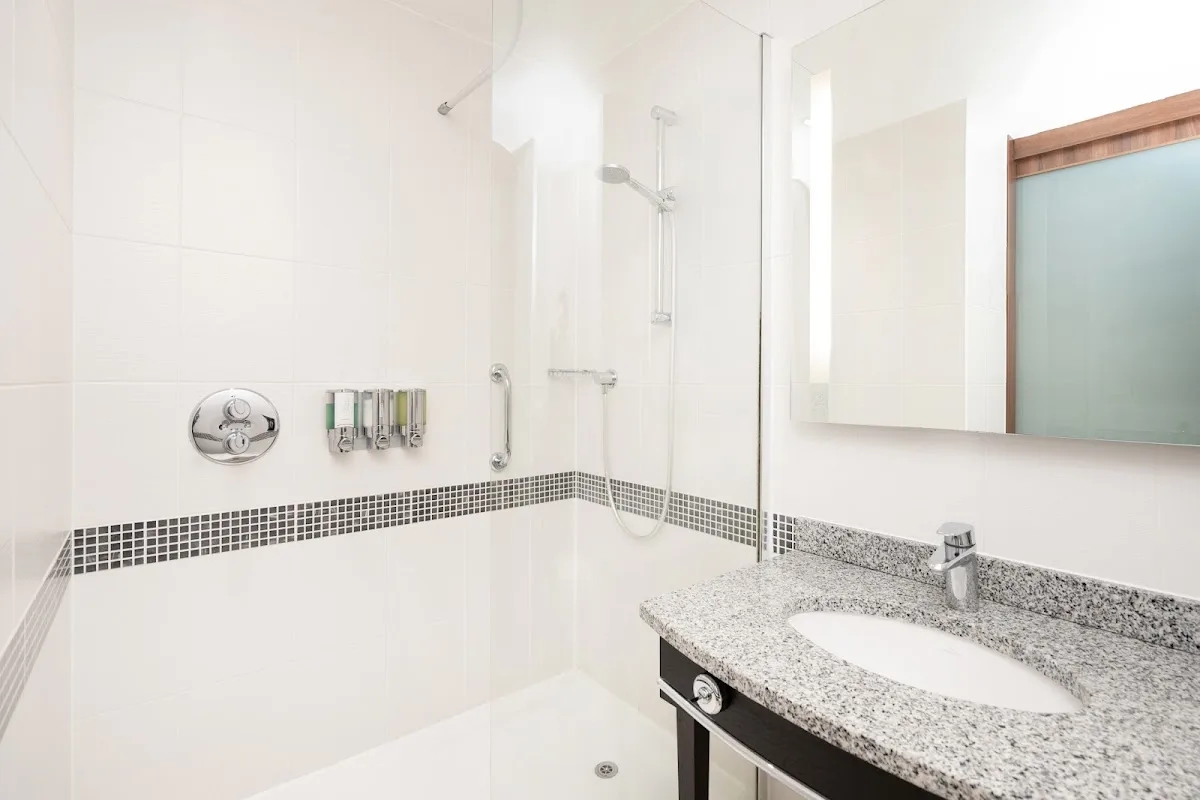 Hampton by Hilton Sheffield 4